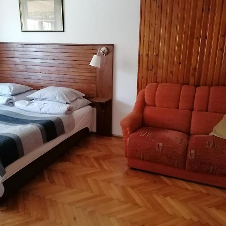 Szatmari Apartman Miskolc Ngoại thất bức ảnh